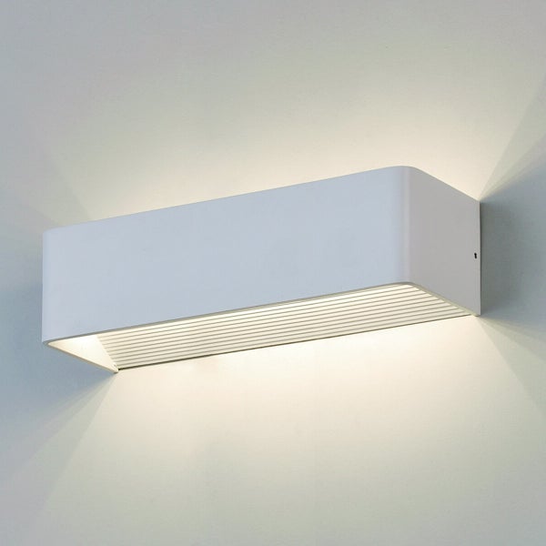 Icon sein&auml;valaisin valkoinen LED 21W 2200lm CRI90 LED 2700K/3000K/4000K liukukytkin